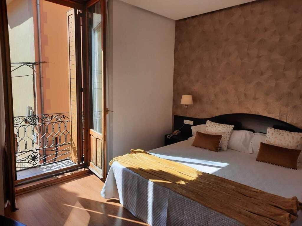 Hotel Villa De Biar Shc Kültér fotó